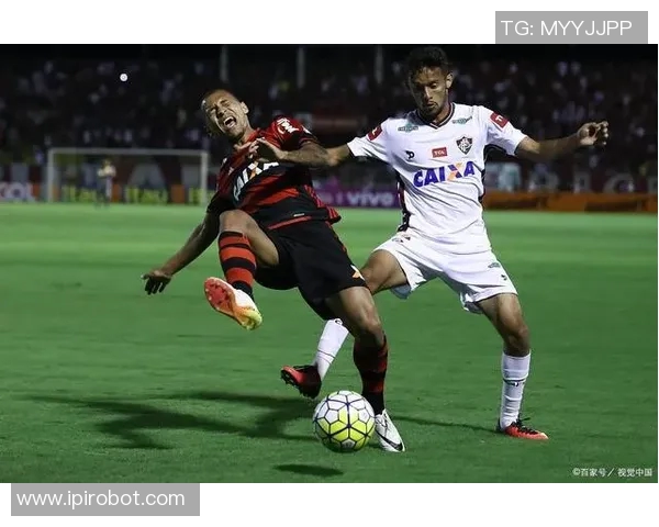 帕尔梅拉斯与庞普雷塔的精彩对决揭示足球战术的较量与激情